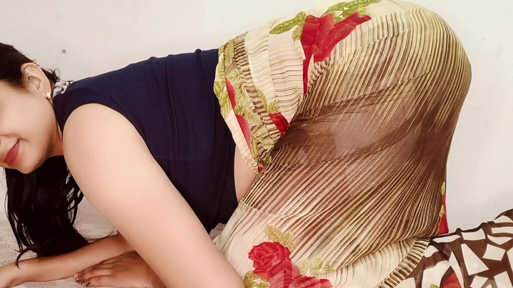 Big boobed maid fucked by landlord for her debt, sex with hindi audio