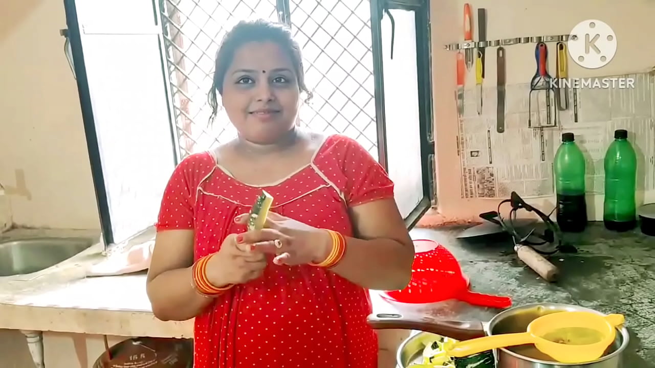 Desi mom's fuking neighbour boy's